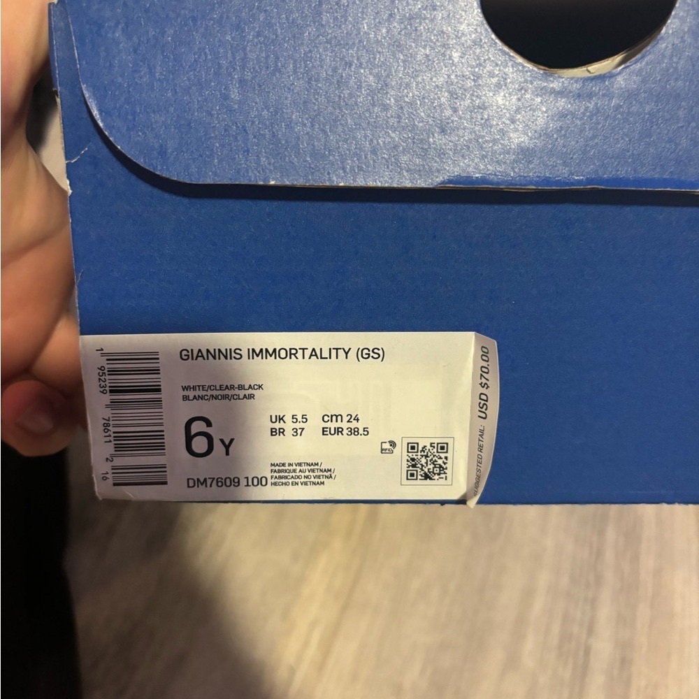 Giannis 6Y Women 7.5